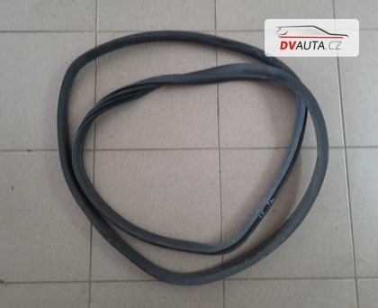 Těsnění dveří 5J0867365